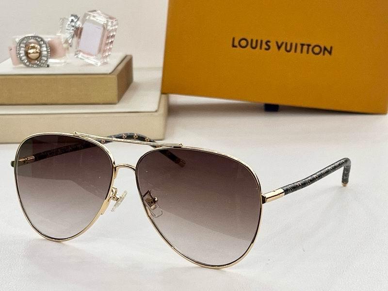 LV Sunglasses 61